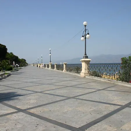 Lejlighed La Casa Di Francesca Reggio di Calabria